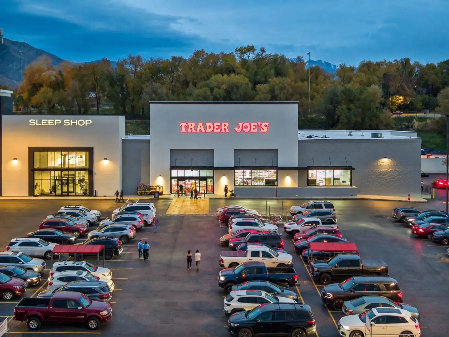 Trader Joe's Riverdale storefront facade designed by Architecture Design Collaborative for the landlord